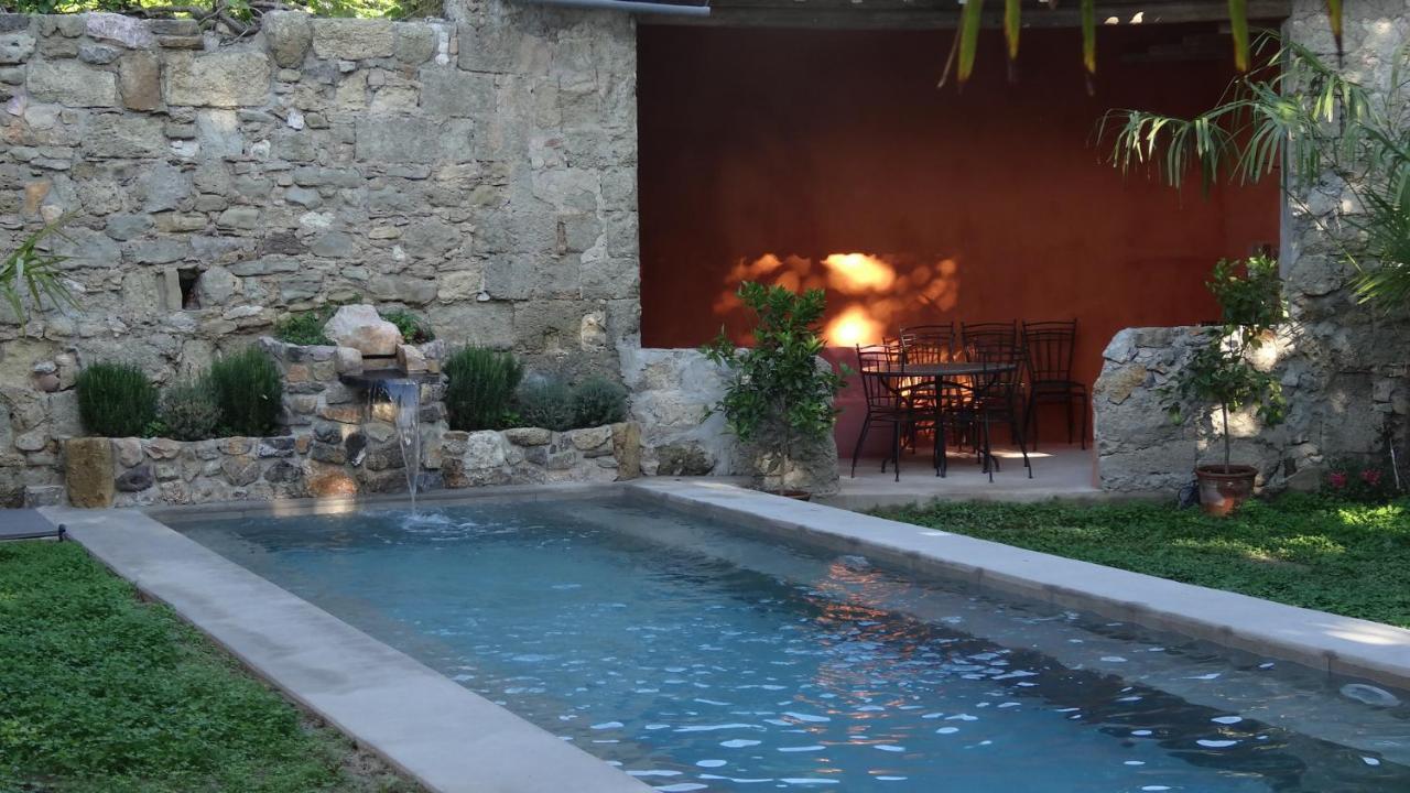 Les Remparts Bed & Breakfast Capestang Exterior foto