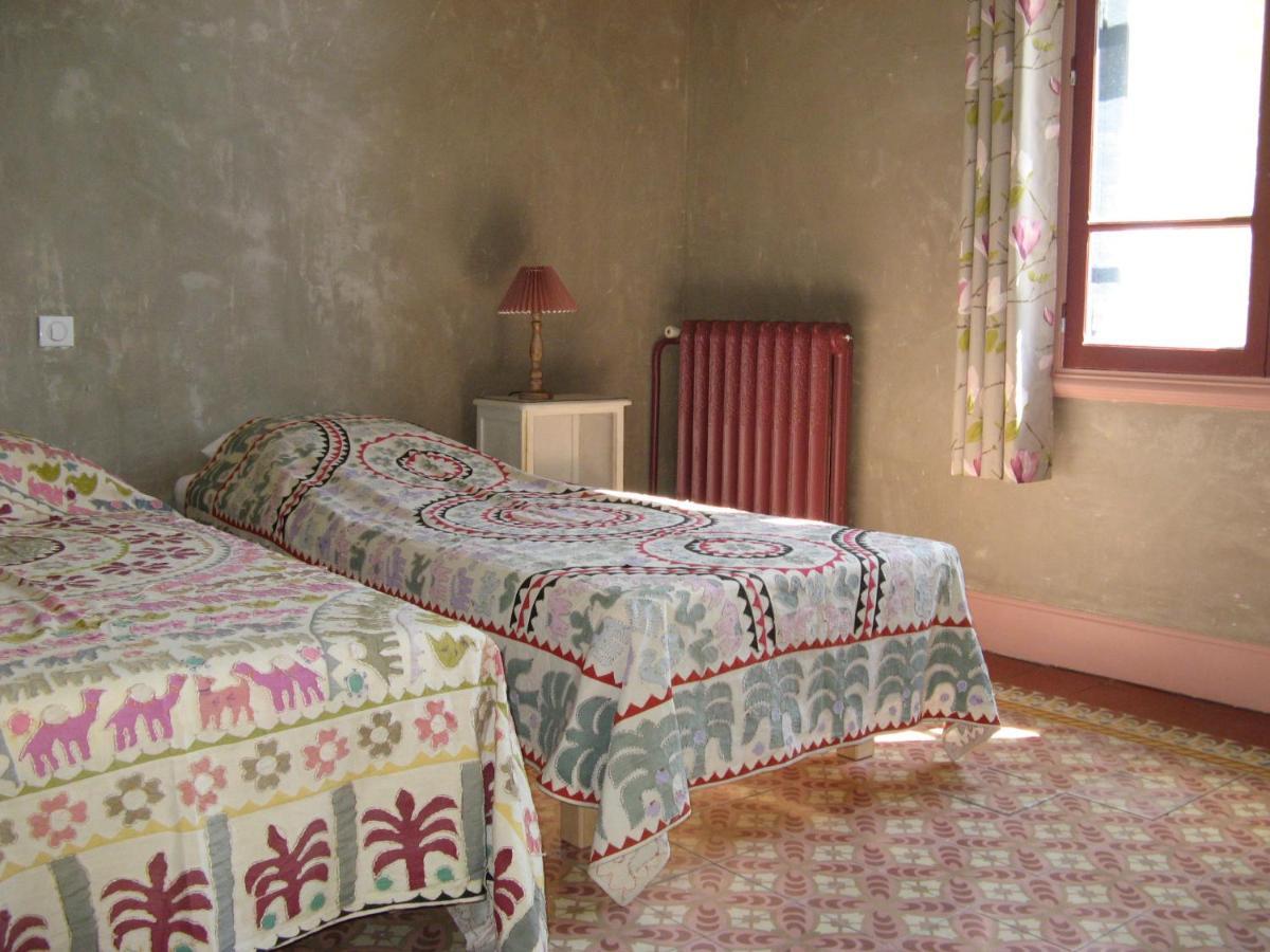 Les Remparts Bed & Breakfast Capestang Exterior foto