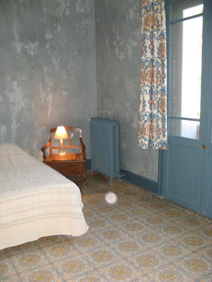 Les Remparts Bed & Breakfast Capestang Exterior foto