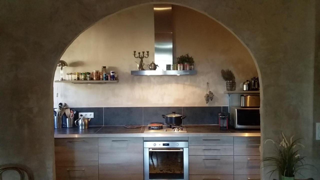 Les Remparts Bed & Breakfast Capestang Exterior foto